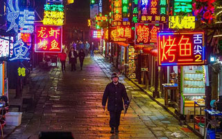 中航門(mén)楣彩：助力夜市地攤屏！